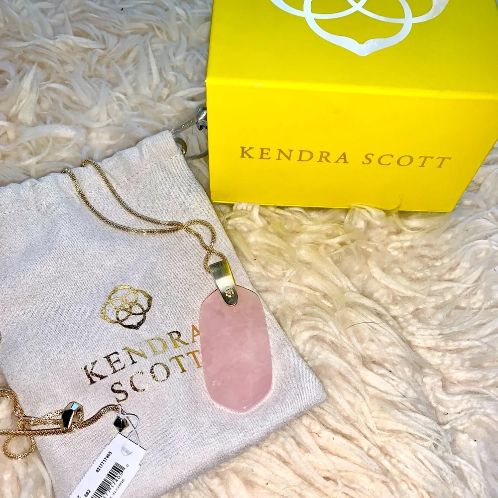 NWT Kendra Scott Inez Pink Quartz Necklace - Picture 1 of 5